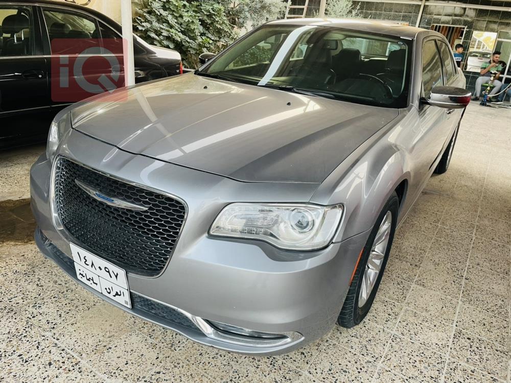 Chrysler 300